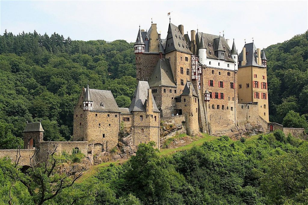 Castelos na Alemanha Frankfurt Burg Eltz